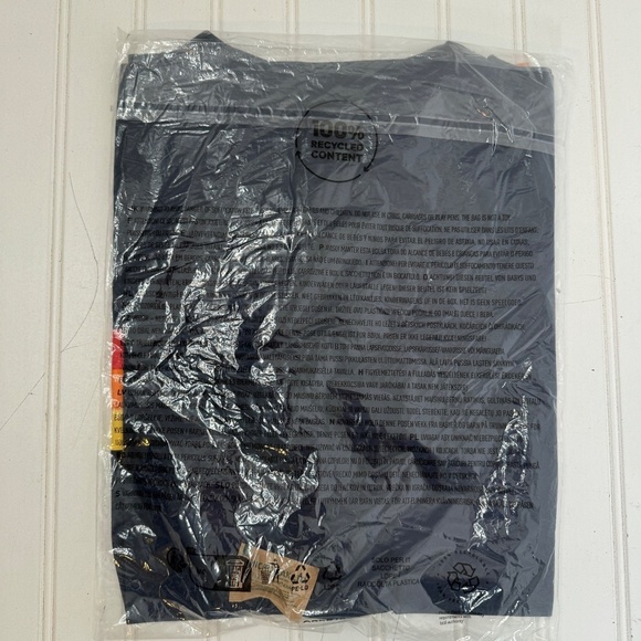 NEW Ellesse Driletto Tee Navy Small - Picture 7 of 8